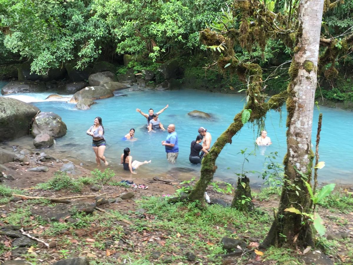 Cabinas Piuri Rio Celeste Extérieur photo