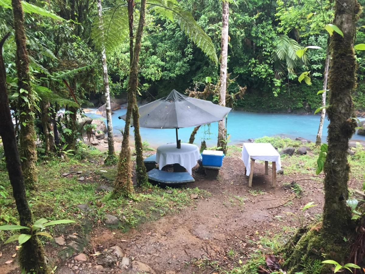 Cabinas Piuri Rio Celeste Extérieur photo