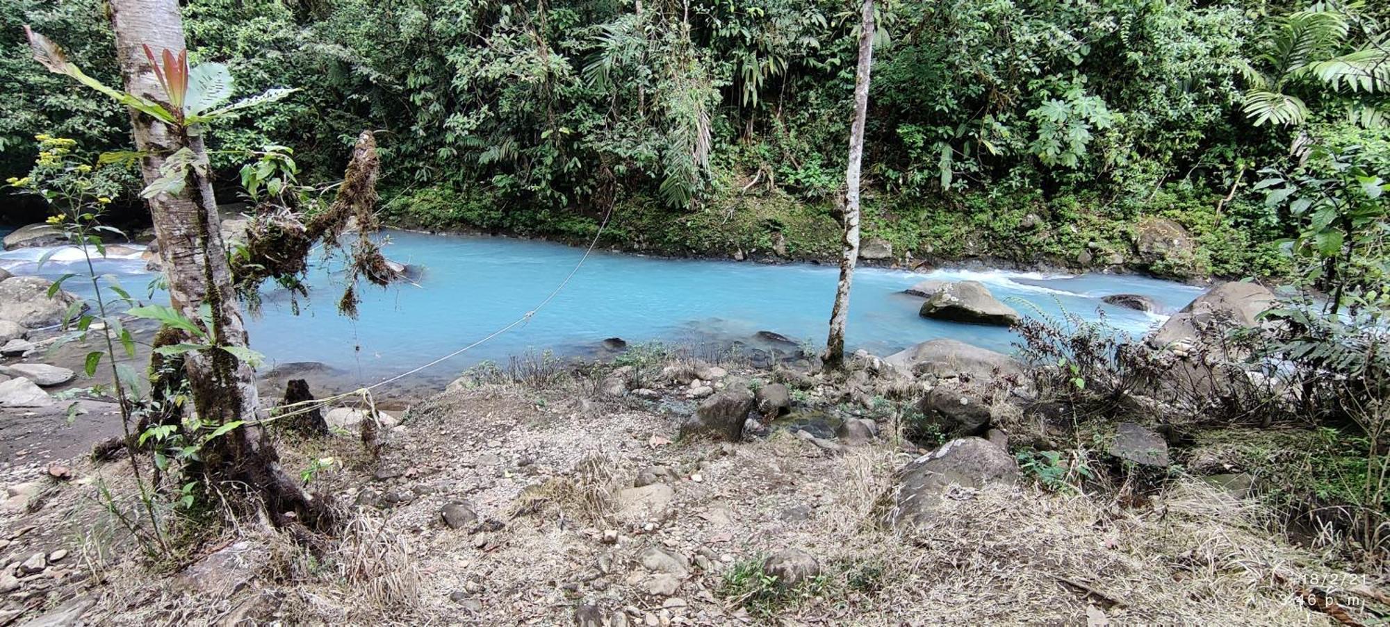 Cabinas Piuri Rio Celeste Extérieur photo