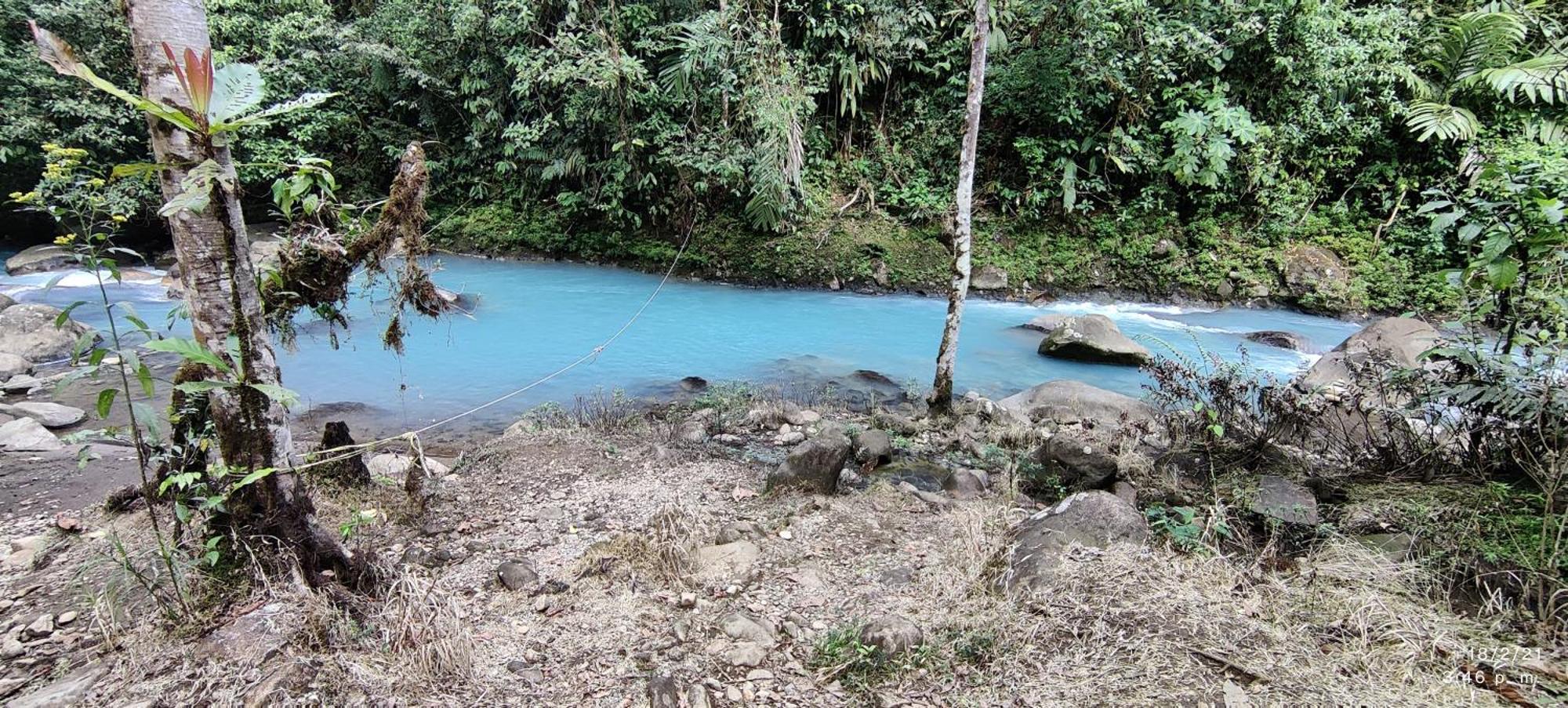 Cabinas Piuri Rio Celeste Extérieur photo